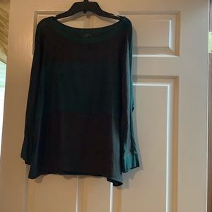 Long sleeve loft top